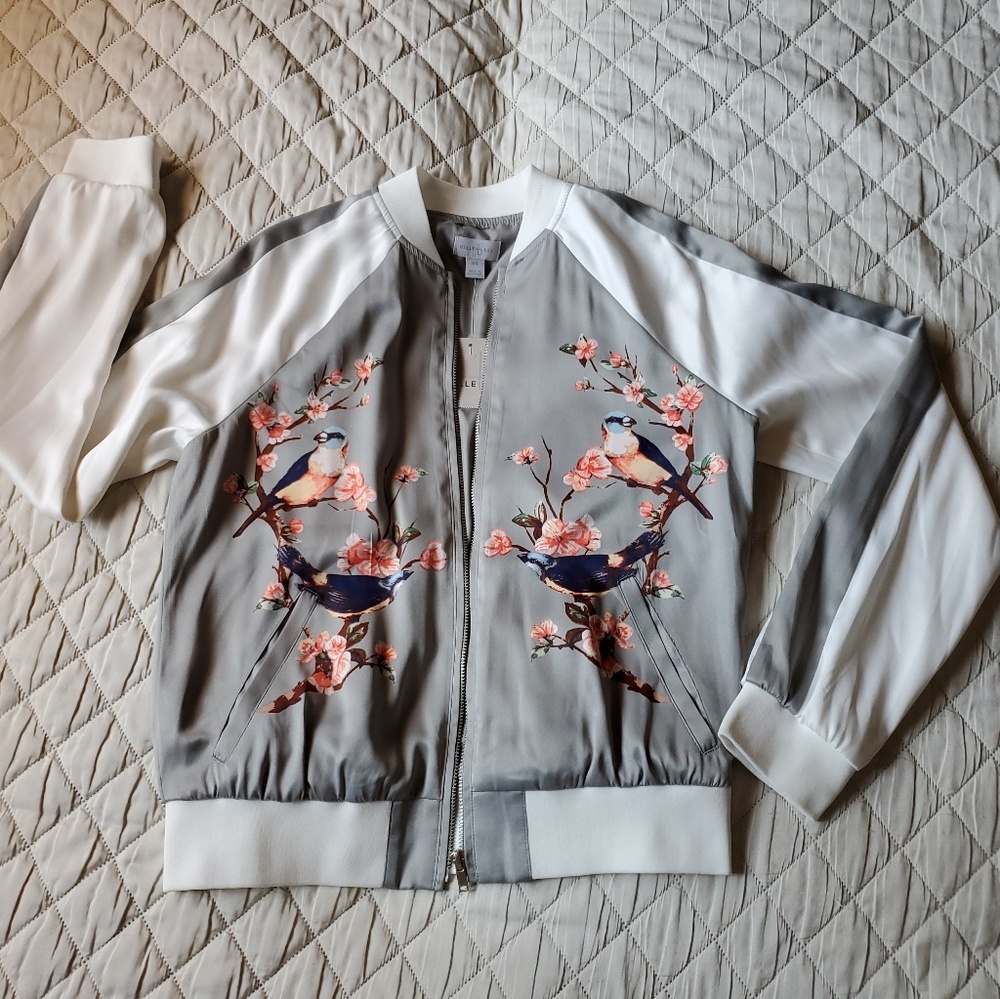 Women Belle Sky Foral Print Bomber Jacket